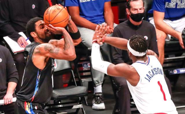 1612358385204010747.jpg Kyrie-Irving.jpg